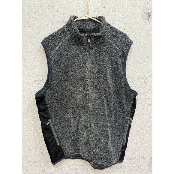 Tommy Bahama Men’s Size Medium Gray Lush Fleece Vest Full Zip Casual - Picture 1 of 6